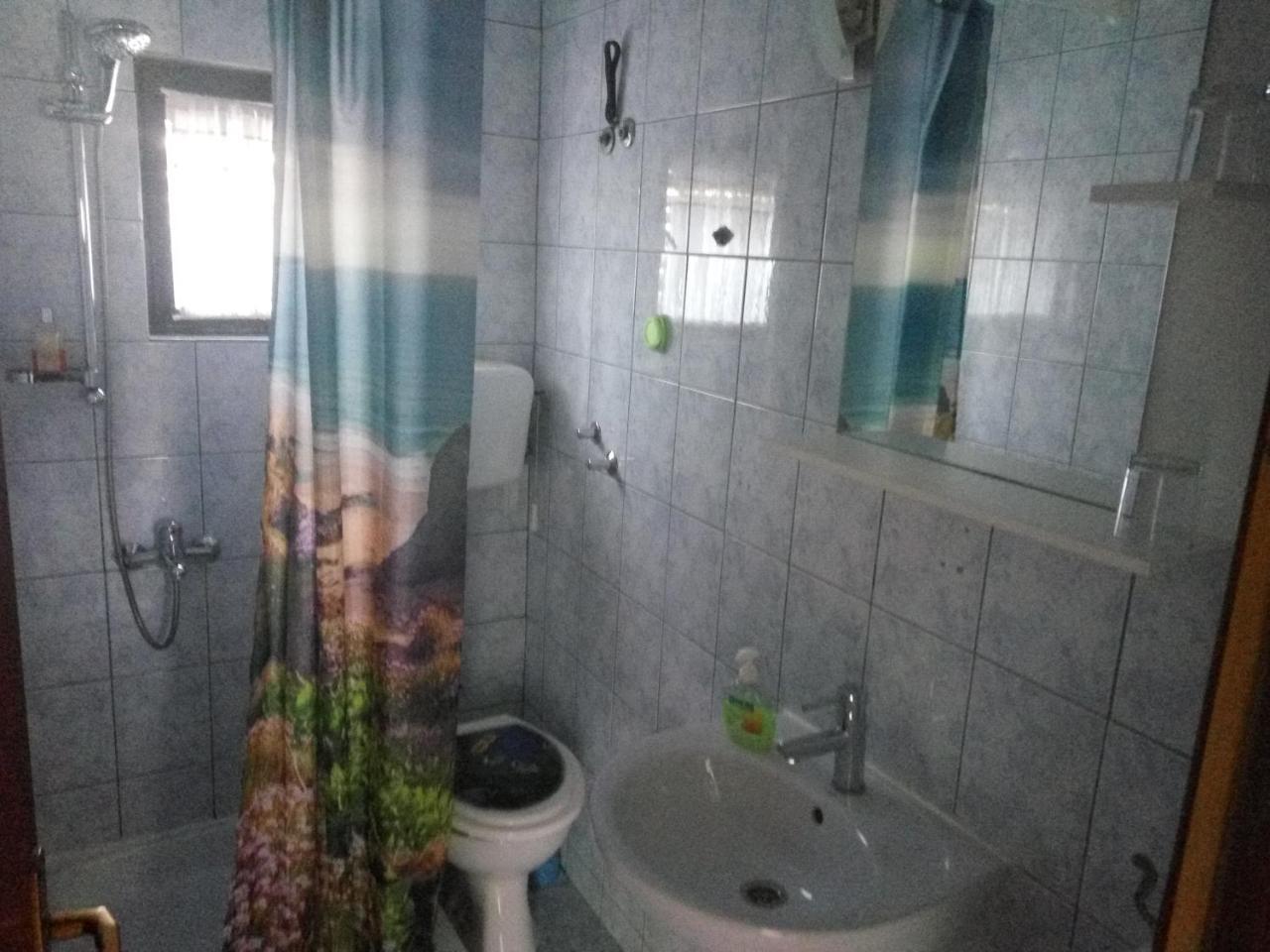 Guesthouse Eljuga Family Stari Grad  Ngoại thất bức ảnh